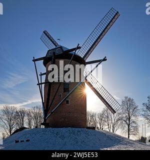 Geis Mill in inverno, Krefeld, bassa Renania, Renania settentrionale-Vestfalia, Germania, Europa Foto Stock