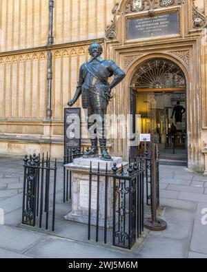 Statua del Conte di Pembroke Foto Stock
