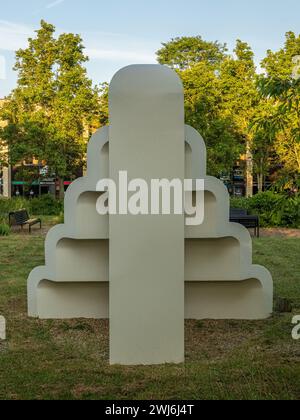 Installazione pubblica di opere d'arte/sculture a Milton Keynes, Regno Unito Foto Stock