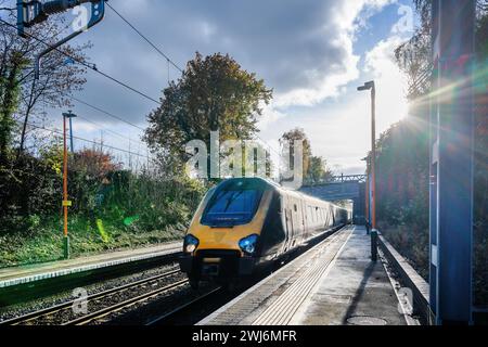 stazione verde per treni pendolari a energia elettrica west midlands inghilterra regno unito Foto Stock