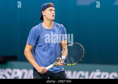 Rotterdam, Paesi Bassi. 13 febbraio 2024. ROTTERDAM, PAESI BASSI - 13 FEBBRAIO: Holger Rune di Danimarca durante il giorno 2 dell'ABN AMRO Open 2024 ad Ahoy il 13 febbraio 2024 a Rotterdam, Paesi Bassi. (Foto di Joris Verwijst/Agenzia BSR) credito: Agenzia BSR/Alamy Live News Foto Stock