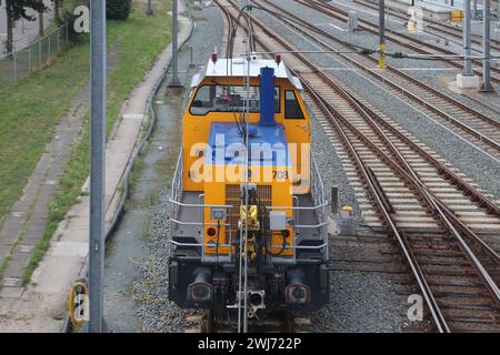 Vossloh G400B NS locomotiva per lavori di manovra alla stazione di Zwolle nei Paesi Bassi Foto Stock