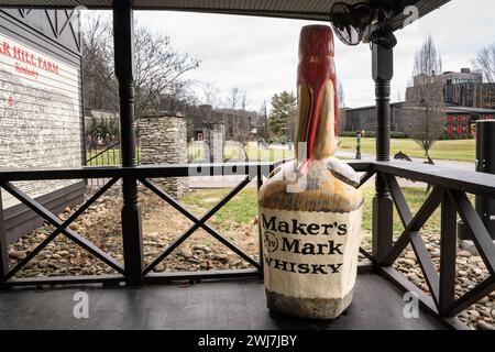 Loretto, Kentucky - 26 gennaio 2024: Veduta della Star Hill Farm, della distilleria di whisky Makers Mark Bourbon e del campus lungo il sentiero bourbon nella zona rurale di K Foto Stock