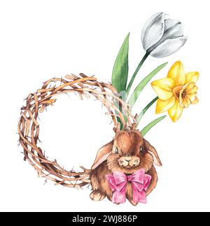 Corona di acquerelli con coniglio con tulipani, narcisi in imballaggi di carta. Coniglio isolato con fiori disegnati a mano su sfondo bianco per chil Foto Stock