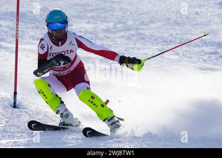 Sapporo, Giappone. 13 febbraio 2024. Manuel Rachbauer (AUT) Sci alpino: Slalom maschile in piedi a Sapporo Teine durante la Coppa del mondo di sci alpino FIS Para 2024 a Sapporo, Giappone. Crediti: SportsPressJP/AFLO/Alamy Live News Foto Stock