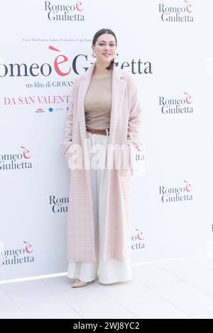 13 febbraio 2024, Roma, Italia: La cantante italiana Simona Molinari partecipa al photocall del film ' Romeo Ã¨ Giulietta' all'Hotel Visconti di Roma (Credit Image: © Matteo Nardone/Pacific Press via ZUMA Press Wire) SOLO USO EDITORIALE! Non per USO commerciale! Foto Stock