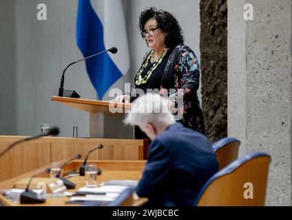 L'AIA - Caroline van der Plas (BBB) durante la discussione sulla relazione finale dell'informatore Ronald Plasterk. Nella relazione Plasterk spiega come ritiene che la formazione del gabinetto debba procedere. ANP REMKO DE WAAL paesi bassi - uscita belgio Foto Stock