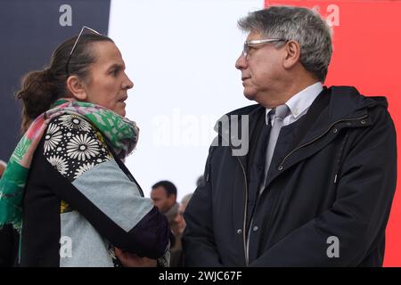 Parigi, Francia. 14 febbraio 2024. © Julien Mattia/le Pictorium/MAXPPP - Parigi 14/02/2024 Julien Mattia/le Pictorium - 14/02/2024 - Francia/Ile-de-France/Parigi - Caroline Fiat et Eric Coquerel Lors de l'Hommage National a Robert Badinter sur la Place Vendome, a Parigi, le 14 Fevrier 2024 - Valeurs ACtuelles Out, JDD Out, no russia, russia OUT/14/02/2024 - Francia/Ile-de-France (regione)/Parigi - Caroline Fiat ed Eric Coquerel al tributo nazionale a Robert Badinter a Place Vendome, Parigi, 14 febbraio 2024 credito: MAXPPP/Alamy Live News Foto Stock