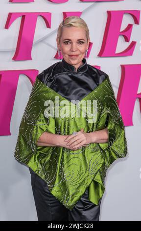 Olivia Colman partecipa alla prima europea di "Wicked Little Letters" all'Odeon Luxe Leicester Square a Londra. Foto Stock