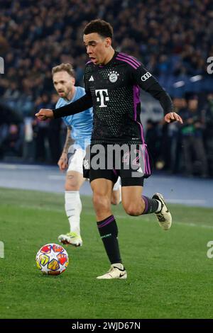 Roma, Lazio, Italia. 14 febbraio 2024. Durante il turno di UEFA Champions League del 16° turno di andata tra SS Lazio e FC Bayern allo Stadio Olimpico il 14 febbraio 2024 a Roma, Italia. (Credit Image: © Ciro De Luca/ZUMA Press Wire) SOLO PER USO EDITORIALE! Non per USO commerciale! Foto Stock