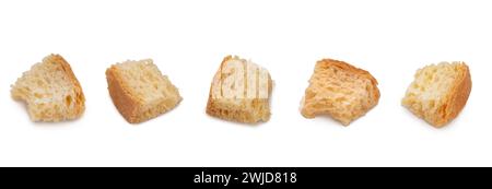 Set di crostini di pane di frumento isolati su sfondo bianco Foto Stock