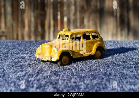 Yellow taxi Cab Antique Car Foto Stock