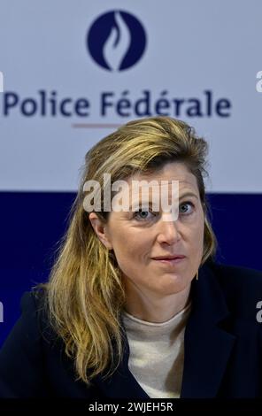 Bruxelles, Belgio. 15 febbraio 2024. Il ministro dell'interno Annelies Verlinden, nella foto, durante una conferenza stampa per presentare il rapporto annuale della polizia federale, a Bruxelles, giovedì 15 febbraio 2024. BELGA PHOTO ERIC LALMAND credito: Belga News Agency/Alamy Live News Foto Stock