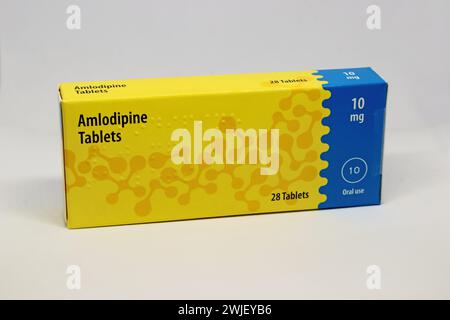 Foto di pacchetto di compresse di Amlodopine 10mg, usato nel trattamento della pressione alta Foto Stock