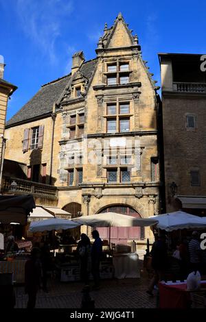 La casa di la Boétie costruita tra il 1520 e il 1525 a Sarlat nel Périgord Noir. Lo scrittore umanista, poeta e giurista francese Étienne de la Boétie, frien Foto Stock