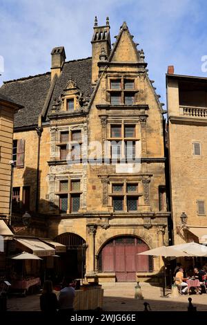 La casa di la Boétie costruita tra il 1520 e il 1525 a Sarlat nel Périgord Noir. Lo scrittore umanista, poeta e giurista francese Étienne de la Boétie, frien Foto Stock