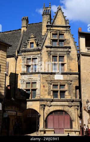 La casa di la Boétie costruita tra il 1520 e il 1525 a Sarlat nel Périgord Noir. Lo scrittore umanista, poeta e giurista francese Étienne de la Boétie, frien Foto Stock