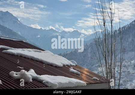 Nevicata a Kaghan Naran febbraio 2024 Foto Stock