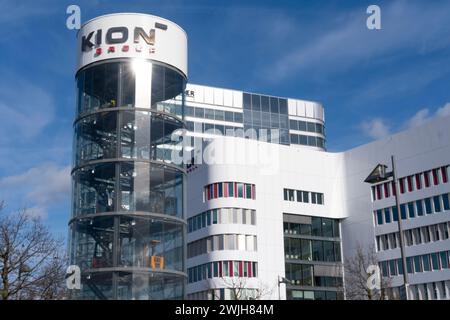 Attrezzature del produttore, veicoli semoventi per afferrare, sollevare, spostare, impilare, tenere l'edificio dell'azienda KION, tedesco KION GROUP AG, headquar Foto Stock