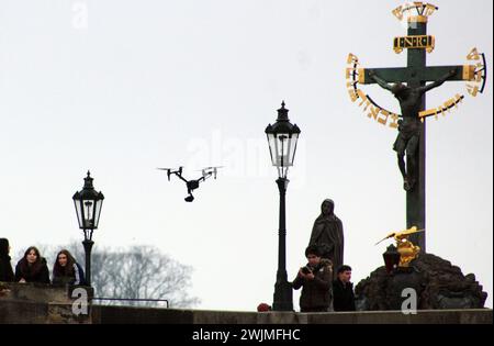 Riprese dei prossimi episodi della serie televisiva statunitense FBI: International, in cui gli agenti dell'FBI viaggiano in tutto il mondo per proteggere Americ Foto Stock