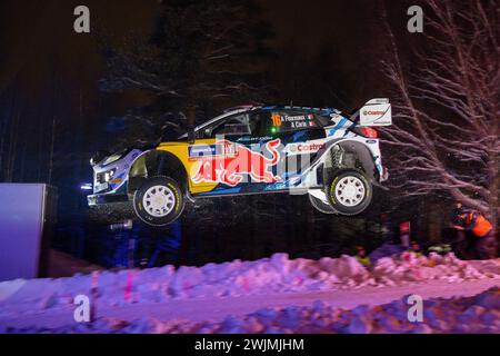 Il pilota Adrien Fourmaux (fra) e Alexandre Coria (fra) del Team M-Sport Ford World Rally Team Ford Puma Rally1 Hybrid gareggiano durante il FIA World Rally Championship WRC Rally Sweden. Foto Stock