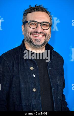 Alfonso Ruizpalacio beim Photocall zum Kinofilm la Cocina auf der Berlinale 2024 / 74. Internationale Filmfestspiele Berlin im Hotel Grand Hyatt. Berlino, 16.02.2024 *** Alfonso Ruizpalacio al photocall per il film la Cocina al Berlinale 2024 74 Berlin International Film Festival presso l'Hotel Grand Hyatt Berlin, 16 02 2024 foto:Xn.xKubelkax/xFuturexImagex cocina 4210 Foto Stock