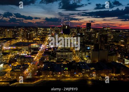 Skyline di Nashville di notte Foto Stock