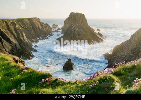 Scheildren, il paesaggio più iconico e fotografato a Malin Head, il punto più settentrionale dell'Irlanda, Wild Atlantic Way, spettacolare percorso costiero. Meraviglie Foto Stock