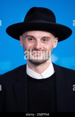 Berlino, Germania. 16 febbraio 2024. Tilman Singer partecipa al Cuckoo Photocall durante il 74° Berlinale International Film Festival di Berlino al Grand Hyatt Hotel di Berlino, Germania, il 16 febbraio 2024. Foto di Aurore Marechal/ABACAPRESS.COM credito: Abaca Press/Alamy Live News Foto Stock