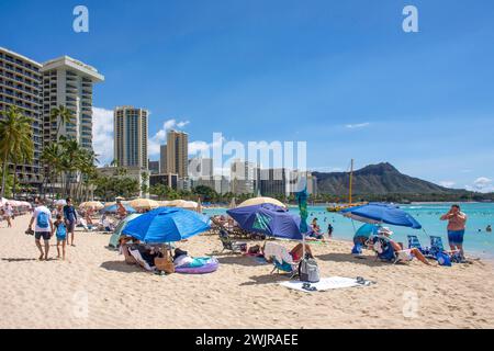 Waikiki Beach, Waikiki, Honolulu, Oahu, Hawaii, Stati Uniti d'America Foto Stock