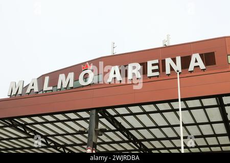 Malmo, Svezia - 22 ottobre 2023: Vista ravvicinata dell'arena polivalente di hockey su ghiaccio al coperto, segnaletica Malmo Arena. Foto Stock