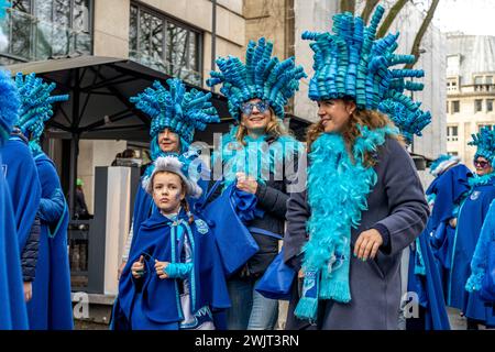 Rosenmontagszug Karnevalsumzug a Düsseldorf, Nordrhein-Westfalen, Deutschland, Europa | Rosenmontag Carnival Parade a Duesseldorf, Germania, Europa Foto Stock