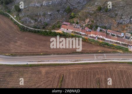 Vista aerea della città di Aguilar de Campoo in estate, Spagna, Europa Foto Stock