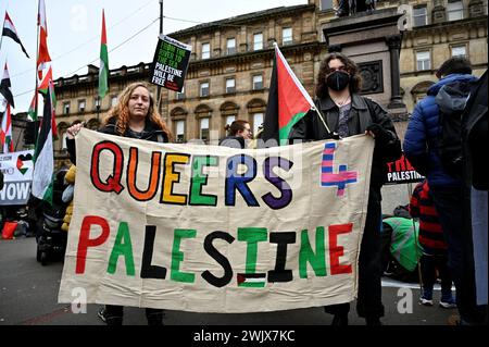 Glasgow, Scozia, Regno Unito. 17 febbraio 2024. Il raduno pro Palestina in George Square protesta contro il conflitto israelo-palestinese. Diversi gruppi di attivisti presenti con una marcia prevista per passare la sede della conferenza annuale sui laburisti scozzesi, iniziata ieri. Crediti: Craig Brown/Alamy Live News Foto Stock