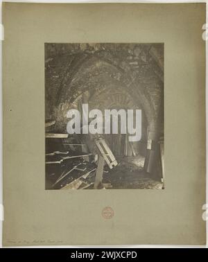 Emonts o Emonds, Pierre. Bagni termali di Cluny. Aprile 1904. "Thermes de Cluny, 5° arrondissement, aprile 1904". Carta all'albumina. nel 1904-1904. Parigi, museo Carnavalet. 144178-2 Foto Stock