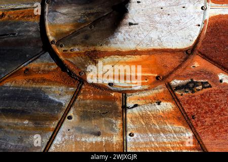 Superfici metalliche arrugginite, reazione chimica Foto Stock