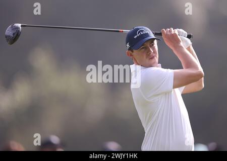 Pacific Palisades, California, Stati Uniti. 16 febbraio 2024. MATT FITZPATRICK parte alla seconda buca durante il secondo round del Genesis Invitational al Riviera Country Club di Pacific Palisades, California. (Immagine di credito: © Brenton TSE/ZUMA Press Wire) SOLO PER USO EDITORIALE! Non per USO commerciale! Foto Stock