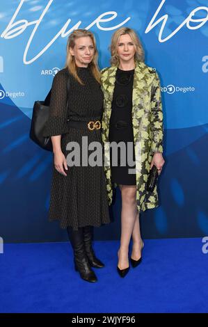 Michaela Kezele und Veronica Ferres bei der ARD Blue Hour 2024 im Rahmen der Berlinale 2024 im Hotel Telegraphenamt. Berlino, 16.02.2024 *** Michaela Kezele e Veronica Ferres all'ARD Blue Hour 2024 come parte della Berlinale 2024 presso l'Hotel Telegraphenamt Berlin, 16 02 2024 foto:XC.xNiehausx/xFuturexImagex Blue Hour 4404 Foto Stock