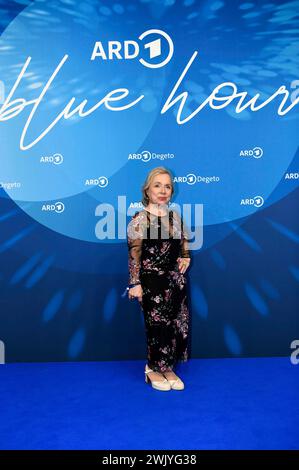 Christine Urspruch bei der ARD Blue Hour 2024 im Rahmen der Berlinale 2024 im Hotel Telegraphenamt. Berlino, 16.02.2024 *** Christine Urspruch all'ARD Blue Hour 2024 come parte della Berlinale 2024 presso l'Hotel Telegraphenamt Berlin, 16 02 2024 foto:XC.xNiehausx/xFuturexImagex Blue Hour 4434 Foto Stock