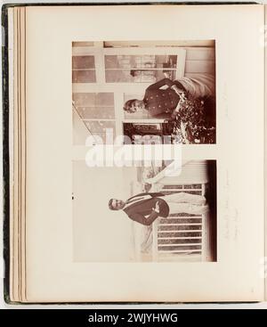 Anonimo, Georges Hugo sul balcone di Hauteville House; personaggio femminile di fronte al giardino d'inverno (titolo fittizio), 1890. Case di Victor Hugo Parigi - Guernsey. Foto Stock