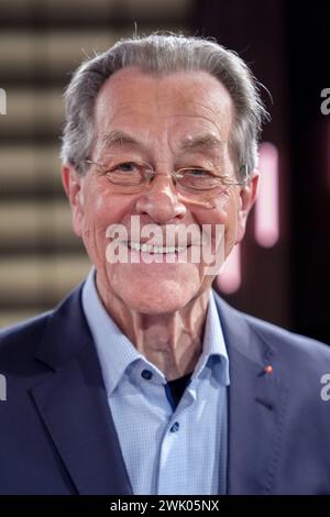 WDR Talkshow Koelner Treff , Folge 699 Franz Muentefering im Portrait bei der WDR Fernsehtalkshow Koelner Treff, Koeln, 16.02.2024 Koeln Nordrhein-Westfalen Deutschland *** WDR Talkshow Koelner Treff , Episode 699 Franz Muentefering in Ritratto al WDR TV talkshow Koelner Treff, Colonia, 16 02 2024 Germania Foto Stock