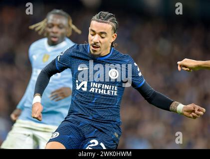 Etihad Stadium, Manchester, Regno Unito. 17 febbraio 2024. Premier League Football, Manchester City vs Chelsea; Malo gusto of Chelsea Credit: Action Plus Sports/Alamy Live News Foto Stock