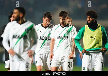 Bergamo, Italia. 17 febbraio 2024. Foto Spada/LaPresse 17 febbraio 2024 - Bergamo, Italia - sport, calcio - Atalanta vs Sassuolo - Campionato italiano di calcio serie A TIM 2023/2024 - Stadio Gewiss. Nella foto: Delusione fine gara (US Sassuolo); 17 febbraio 2024 Bergamo, Italia - sport, calcio - Atalanta vs Sassuolo - Campionato di calcio di serie A 2023/2024 - Stadio Gewiss . Nella foto: Delusion end match (US Sassuolo); credito: LaPresse/Alamy Live News Foto Stock