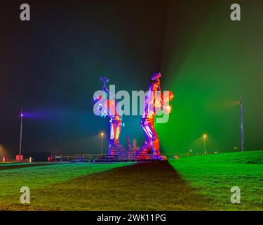 Costruzione navale scultura arte eretta onorando Inverclyde Shipbuilding storia Foto Stock