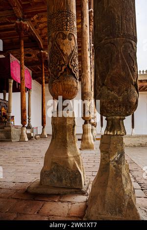 Vista della sala del trono nell'Arca, l'antico palazzo reale di Bukhara. Foto Stock