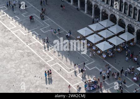 Il caffè quadri nasce nel 1775 nelle Procuratie vecchie rinascimentali del XVI secolo in Piazza San Marco a San M Foto Stock