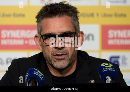 Nantes, Francia. 18 febbraio 2024. Allenatore del FC Nantes Jocelyn Gourvennec durante la conferenza stampa post-partita a seguito della partita di campionato francese di Ligue 1 tra FC Nantes e Paris Saint-Germain il 17 febbraio 2024 allo stadio la Beaujoire - Louis Fonteneau di Nantes, Francia - foto Jean Catuffe/DPPI credito: DPPI Media/Alamy Live News Foto Stock