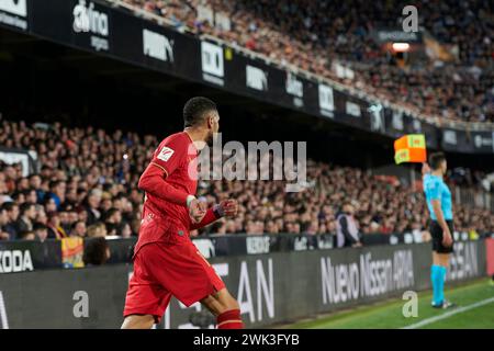 Valencia, Spagna. 17 febbraio 2024. Oliver Torres T del Sevilla FC in azione durante la Liga EA Sport Regular Season Round 25 il 17 febbraio 2024 allo stadio Mestalla di Valencia, Spagna. 17/2/24 Punteggio finale: Valencia CF 0 : 0 Sevilla FC (foto di German Vidal/Sipa USA) crediti: SIPA USA/Alamy Live News Foto Stock