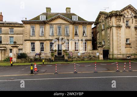 Parade House un edificio classificato Grade 1 a Fore Street, Trowbridge, Wiltshire, Inghilterra, Regno Unito. Una bella casa cittadina georgiana Foto Stock