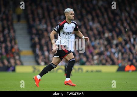 Londra, Regno Unito. 17 febbraio 2024. Londra, 17 febbraio 2024: Andreas Pereira del Fulham durante la partita di Premier League tra Fulham e Aston Villa al Craven Cottage il 17 febbraio 2024 a Londra, Inghilterra. (Pedro Soares/SPP) credito: SPP Sport Press Photo. /Alamy Live News Foto Stock